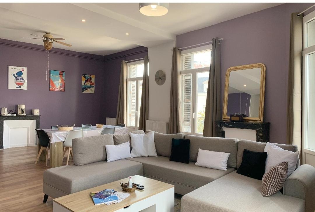 Residence Gambetta - Chambres Dans Appartement Design Grand Confort Le 481 Vichy Bagian luar foto